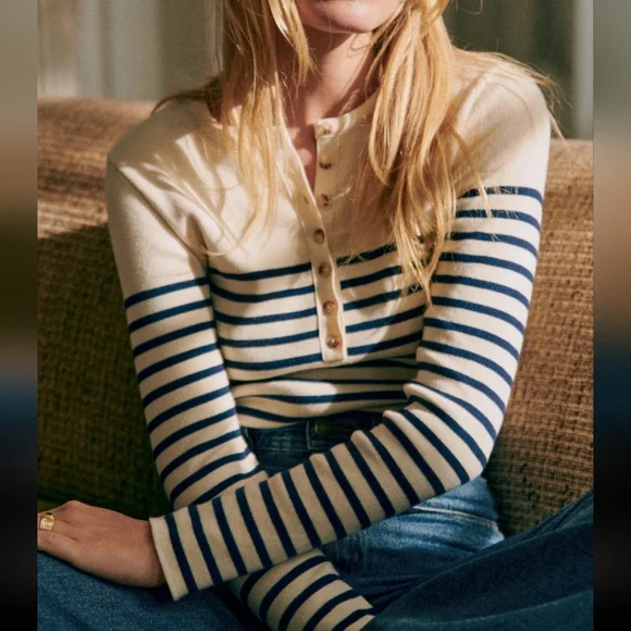 Sezane Alexis 100% Organic Cotton Blue and Cream Striped Jumper - Picture 4 of 5
